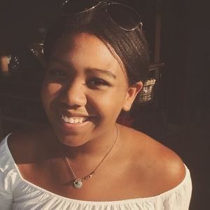 Meet your Posher, Loris